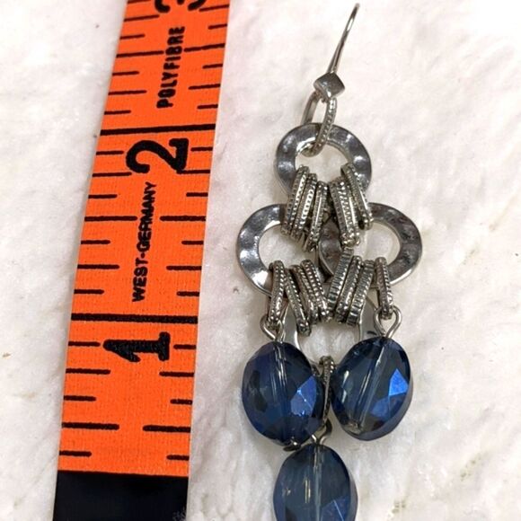 Vintage & Blue Bead & Silvertone Dangle Pierced Earrings - Picture 4 of 6